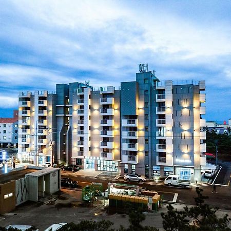 Jeju Moseulpo Hotel Согвіпо Екстер'єр фото